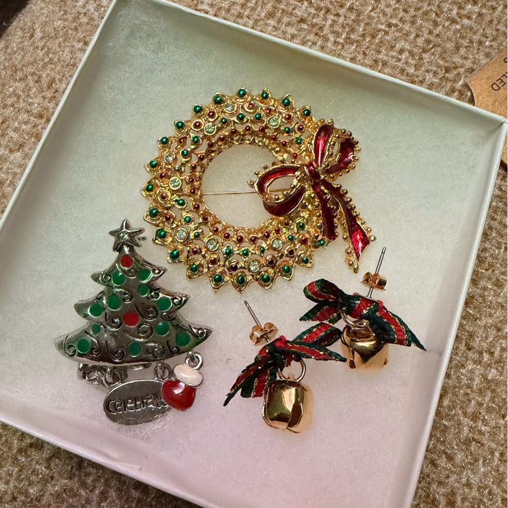 Festive Holiday Brooch and Earring Set